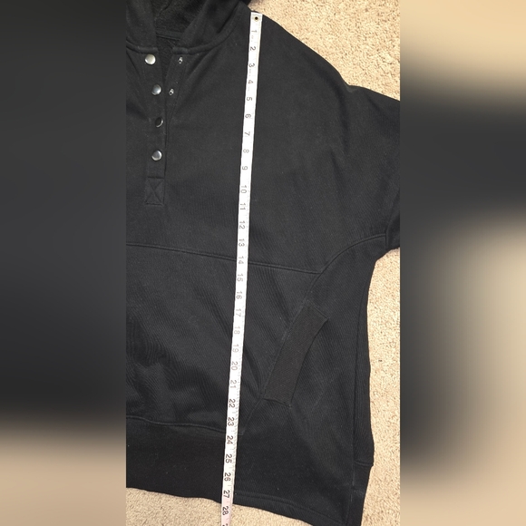 Women's Black Hooded Sweatshirt Oversized XL Unknown Label From‎ Online Bouquet - Picture 8 of 10